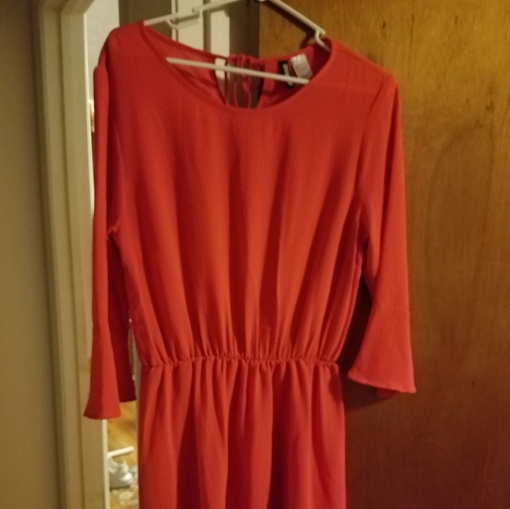 Women's dress